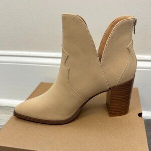 Beige Western-Style Block Heel Booties – Size 9.5